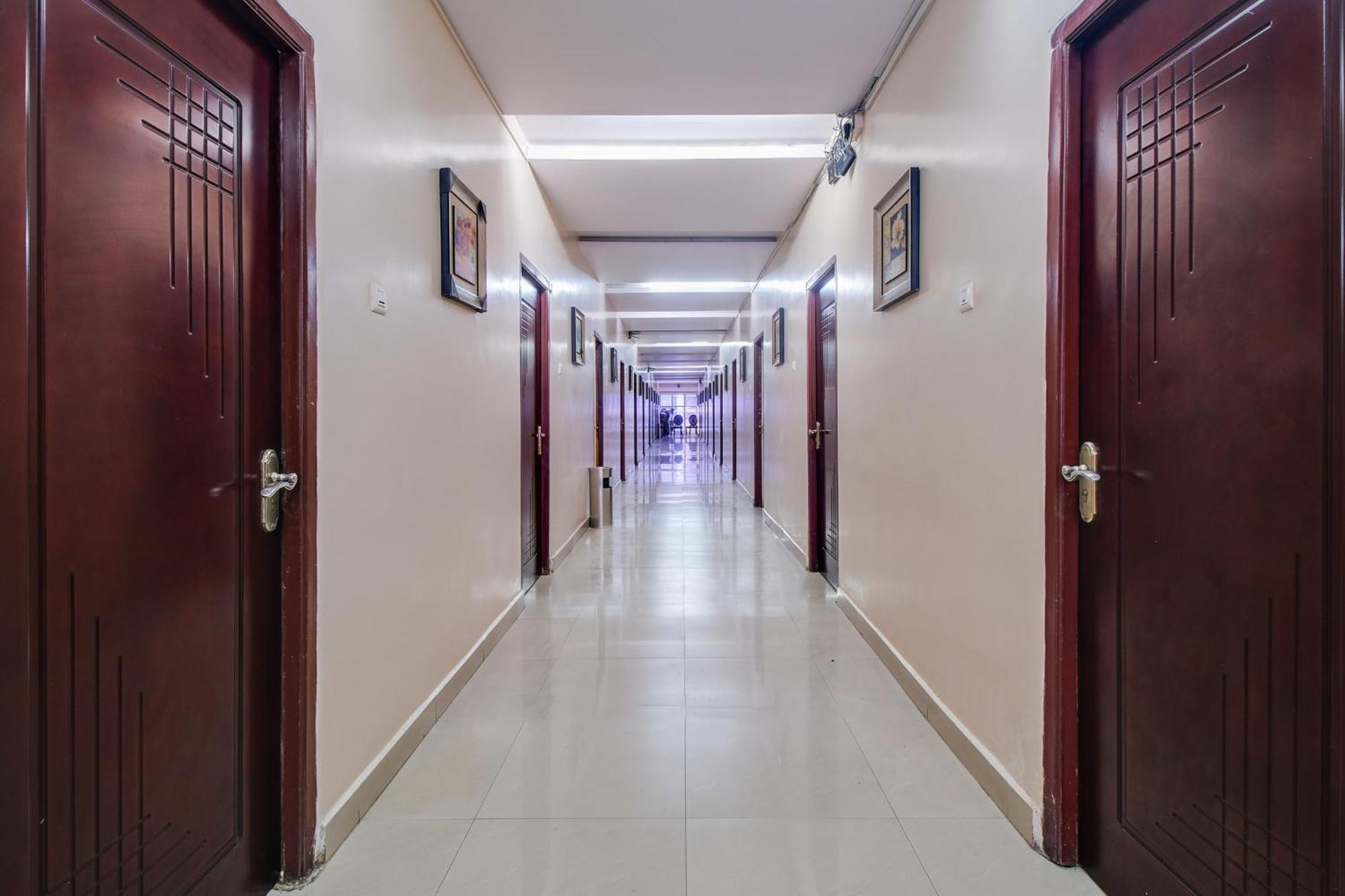 Super Townhouse Gajuwaka Near Cmr Mall Kurmannapalem Buitenkant foto